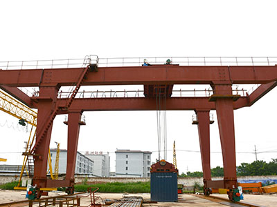 集裝箱門(mén)機 集裝箱門(mén)機